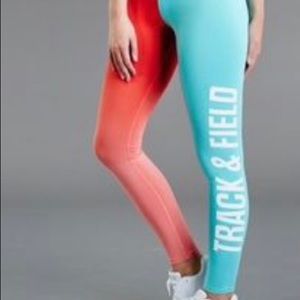 NIKE women’s track and field two colored leggings
